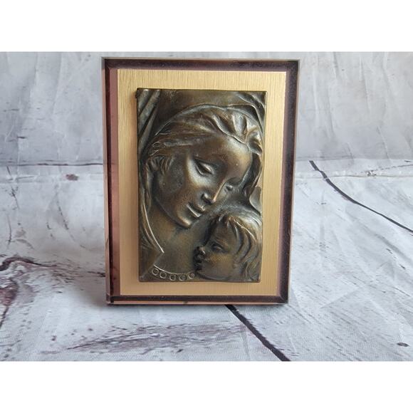 Virgin Mary and Baby Jesus Christ wall plaque Dark Bronze Finish? Petit Bijou - Picture 1 of 5